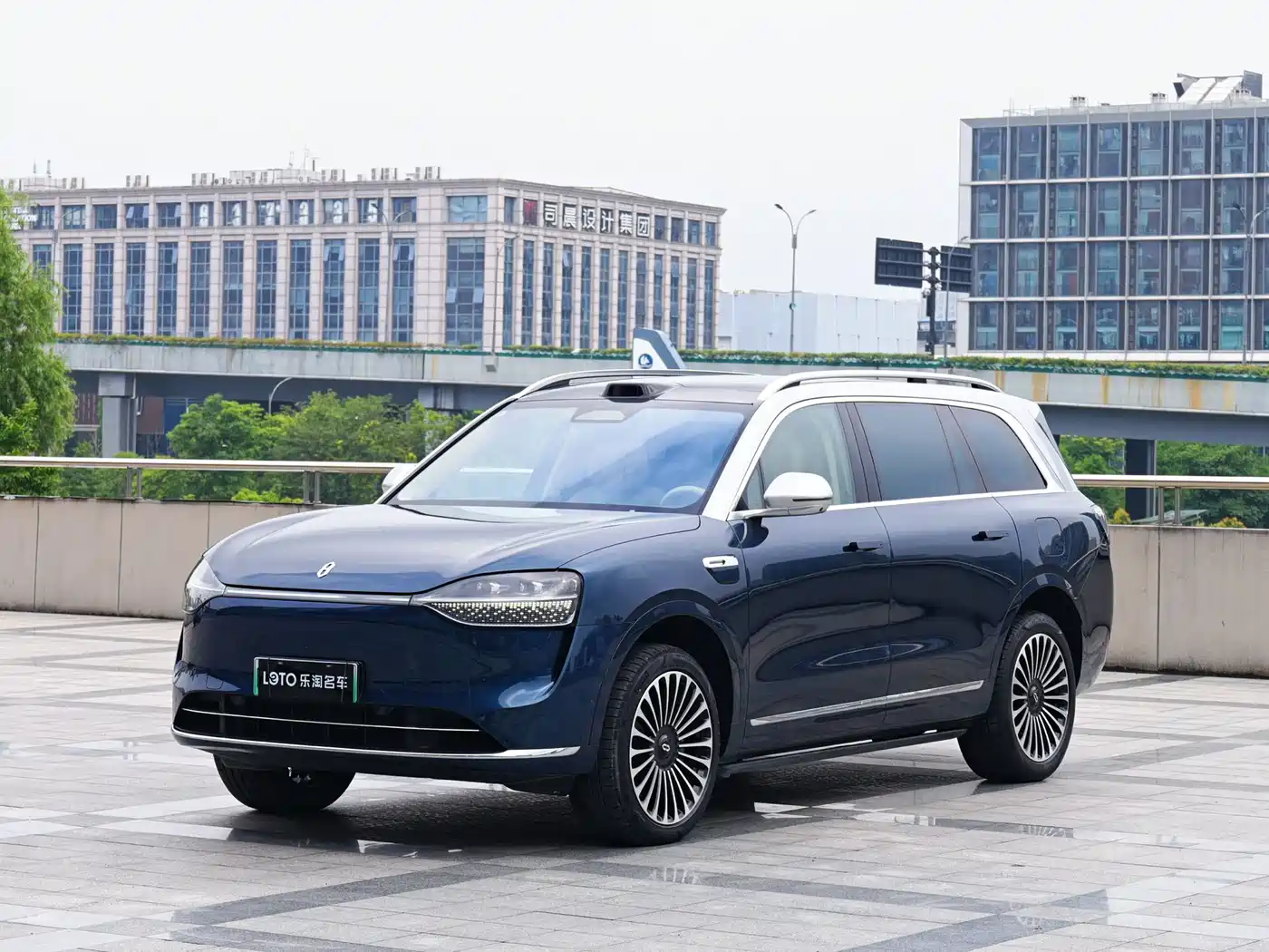AITO Wenjie AITO M9 2025 Extended Range Ultra 52kWh 6-Seater