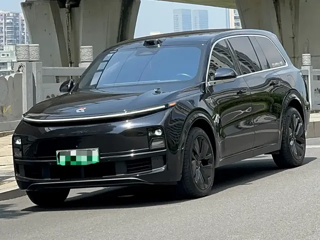 Li Auto Li Xiang L9 2022 Max