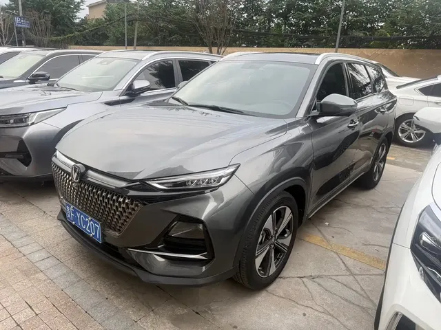 Changan X7 PLUS 2024 1.5T Automatic Noble 7-Seater
