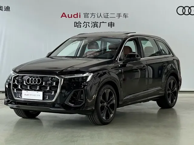 Audi Q7 2025 55 TFSI quattro S line Sport