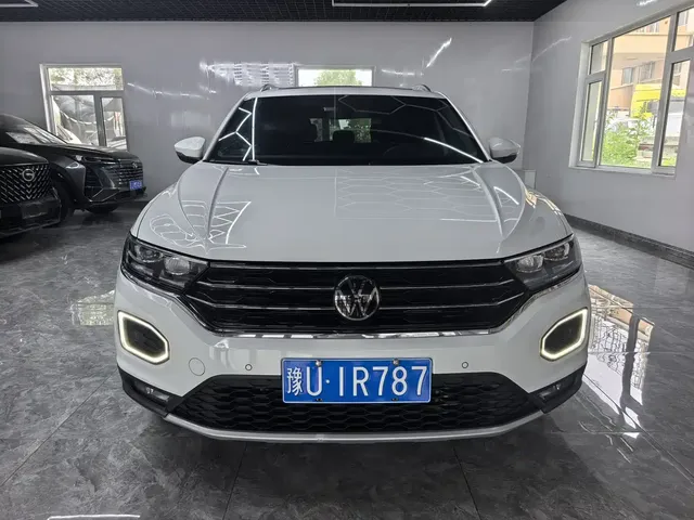Volkswagen T-ROC 2021 Facelift 280TSI DSG 4WD Luxury Smart Connect Edition