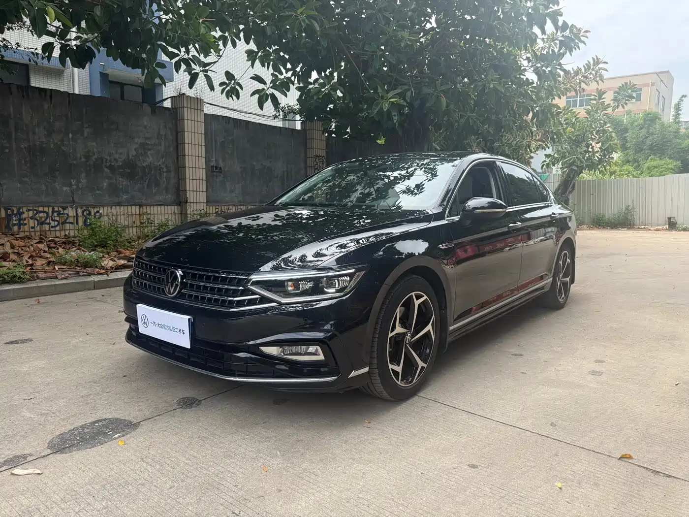 Volkswagen Magotan 2023 Model 2 Million Commemorative Edition 330TSI DSG Luxury