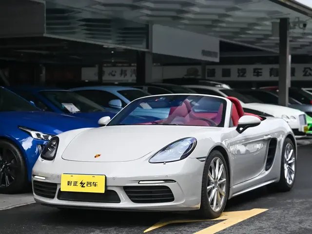 Porsche 718 2022 Boxster 2.0T