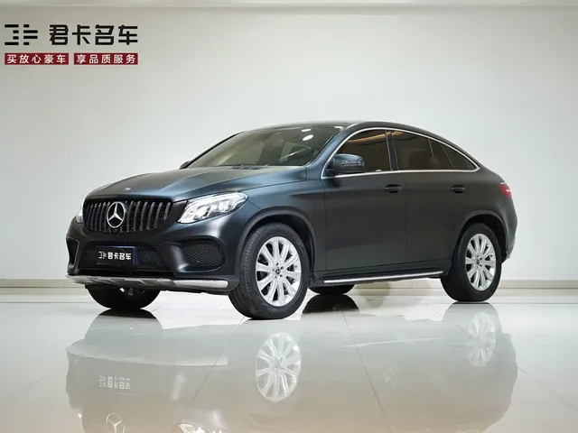 Mercedes-Benz GLE Coupe 2017 GLE 320 4MATIC Coupe SUV