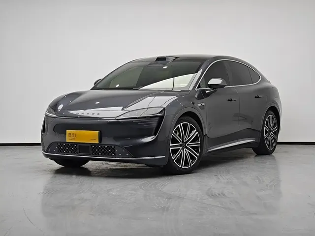 Zhijie Luxeed R7 2024 Pure Electric 802km Max