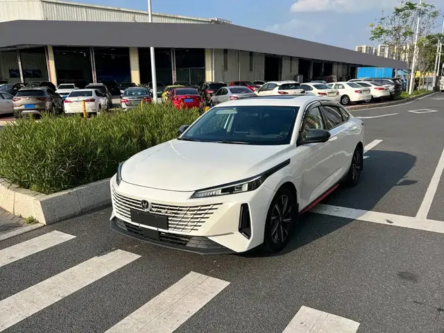 Changan Yida 2023 Blue Whale NE 1.5T GDI DCT Enjoyment Edition