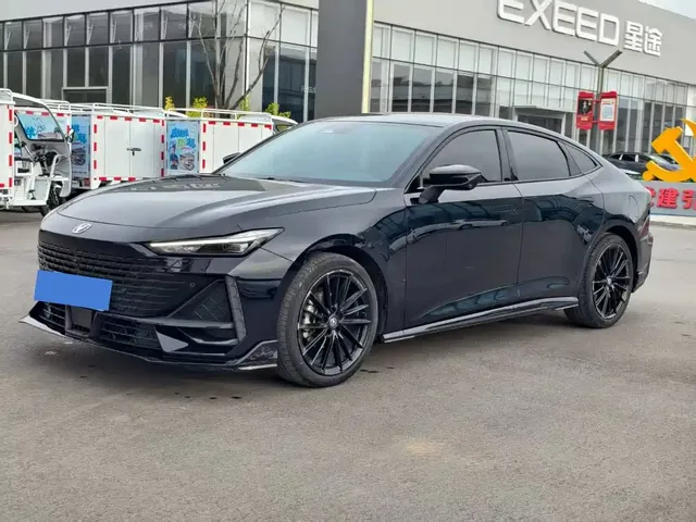 Changan UNI-V 2023 1.5T Sport Edition