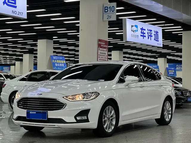 Ford Mondeo 2020 EcoBoost 180 Fashion
