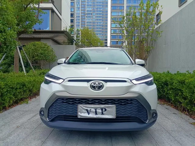 Toyota Frontlander 2023 2.0L CVT Luxury Edition