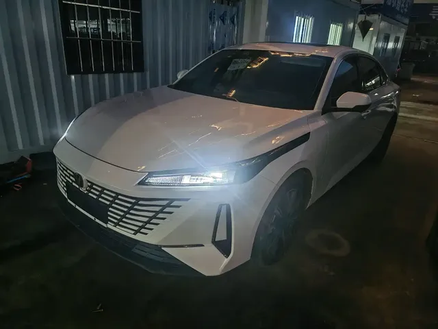 Changan Eado 2025 Blue Whale 1.5T 500Bar Premium