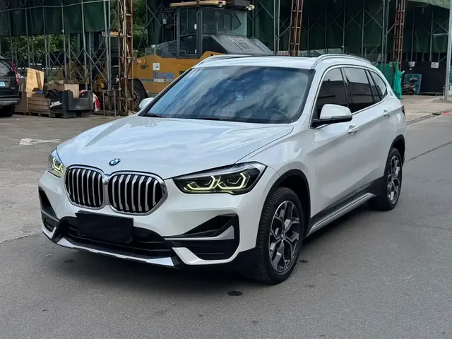 BMW X1 2022 sDrive20Li Premium
