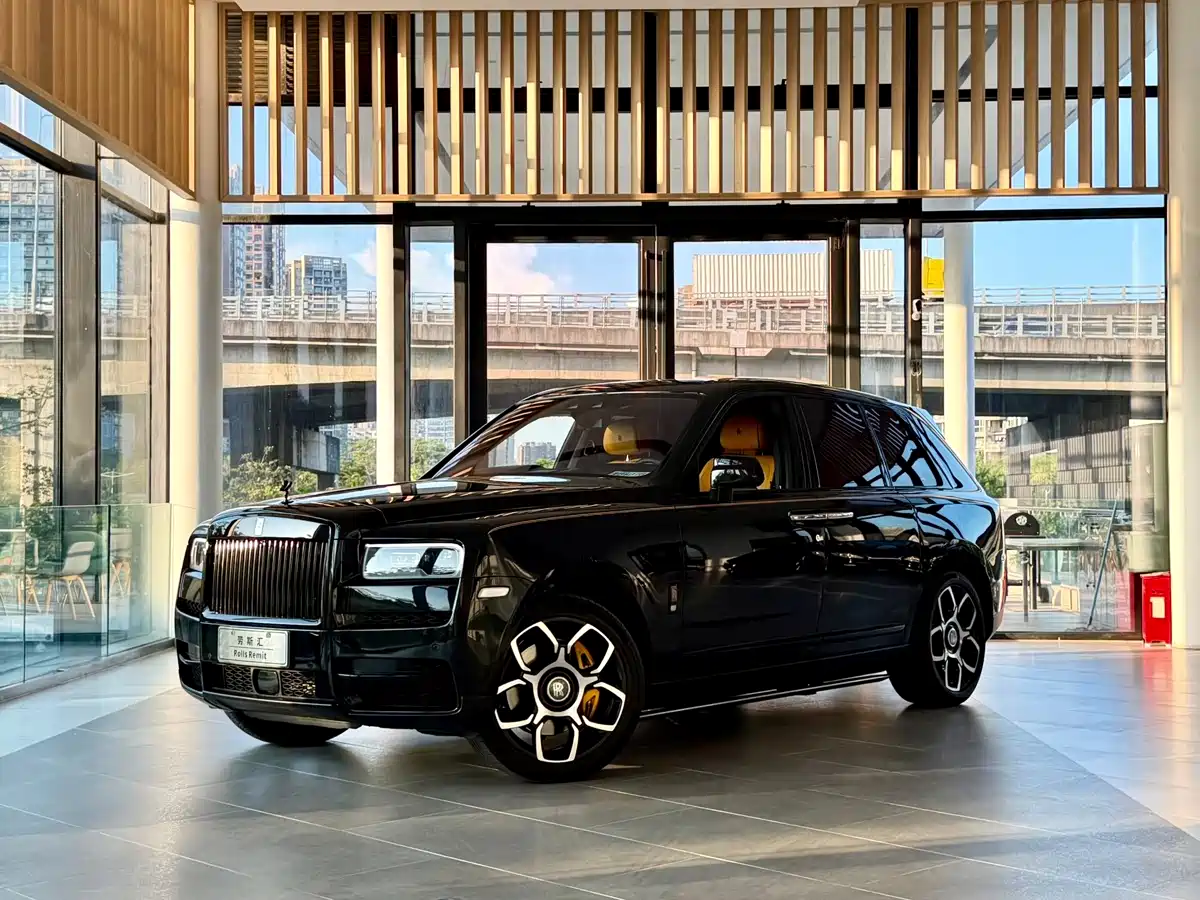 Rolls-Royce Cullinan 2024 4-Seater