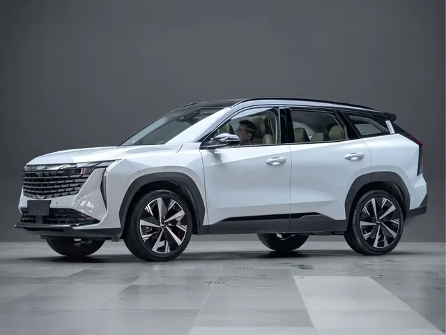 Geely Boyue L 2023 1.5TD DCT Premium