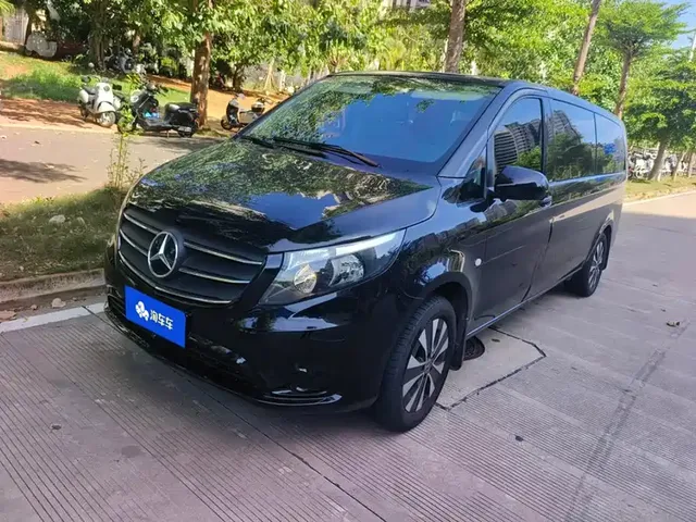 Mercedes-Benz Vito 2023 2.0T Elite 7-Seater