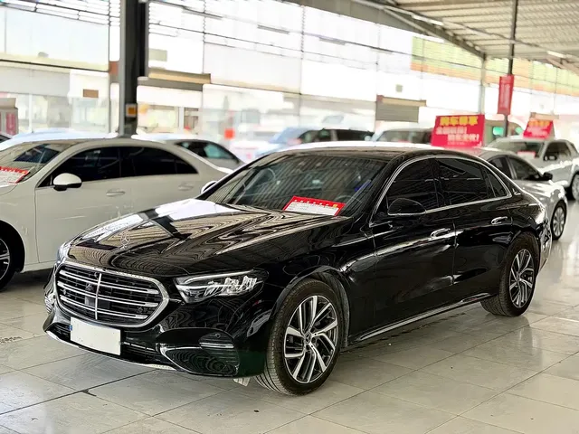 Mercedes-Benz E-Class 2024 E 300 L Fashion