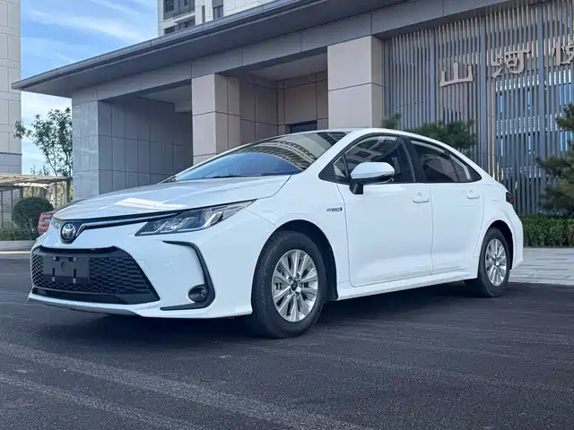 Toyota Corolla 2023 1.8L Smart Hybrid Dual Engine Pioneer Edition