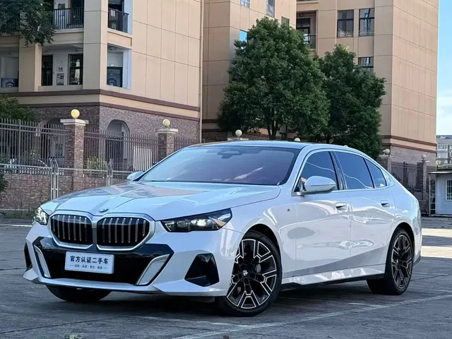 BMW 5 Series 2025 530Li Premium M Sport Package