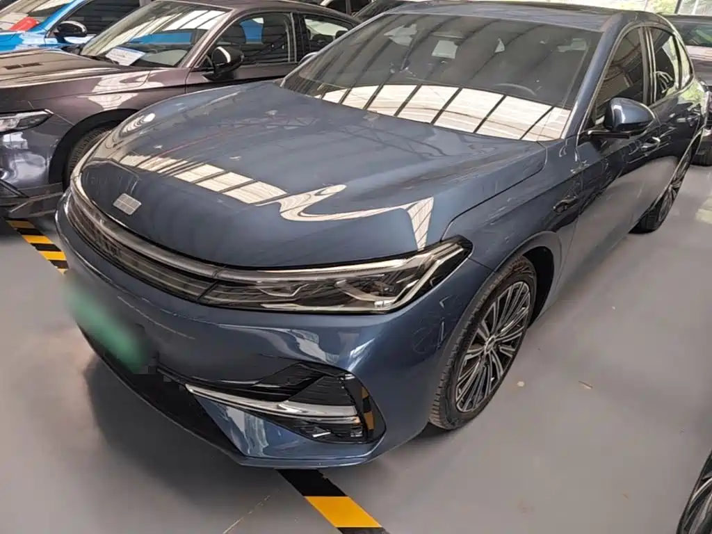 Geely Galaxy A7 2025 EM-i