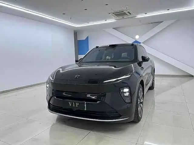 NIO ES8 2023 75kWh