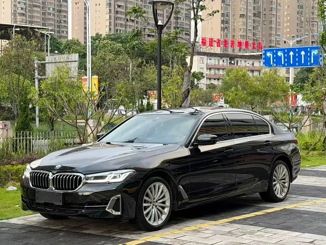 BMW 5 Series 2022 530Li Exclusive Luxury Package
