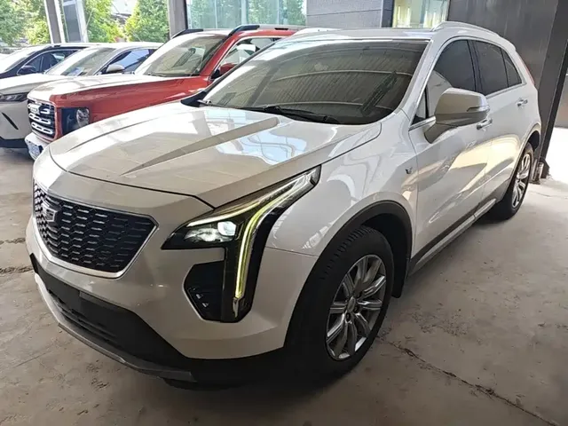 Cadillac XT4 2018 28T FWD Leading Edition