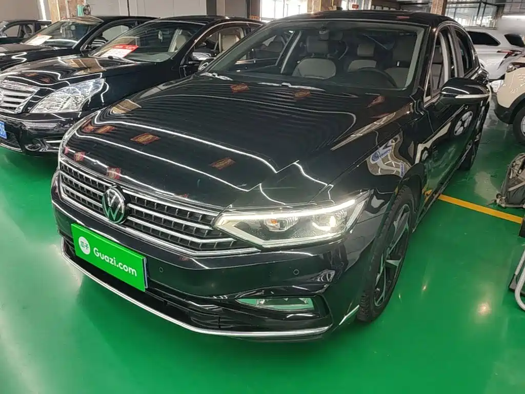 Volkswagen Magotan 2023 Model 2 Million Units Commemorative Edition 280TSI DSG Leading Version