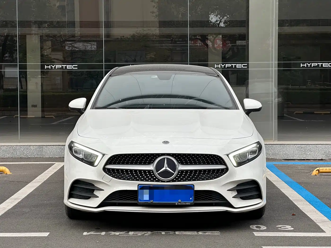 Mercedes-Benz A-Class 2022 Facelift II A 200 L Sport Sedan Fashion