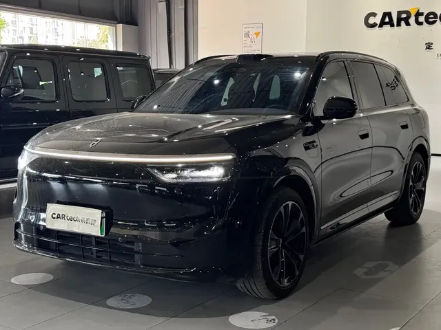 AITO Wenjie AITO M8 2025 Model Extended Range Ultra Edition 53.4kWh 5-Seater