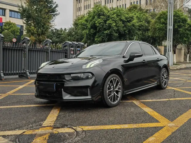 Lynk & Co 03 2019 2.0TD Auto Power Pro Version