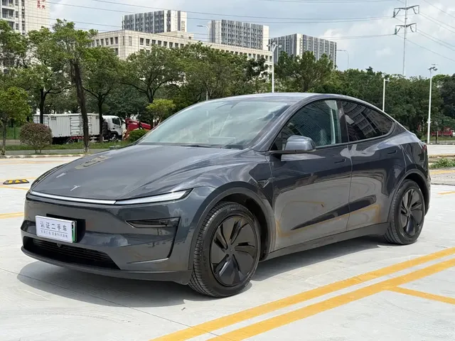 Tesla Model Y 2025 Rear-Wheel Drive