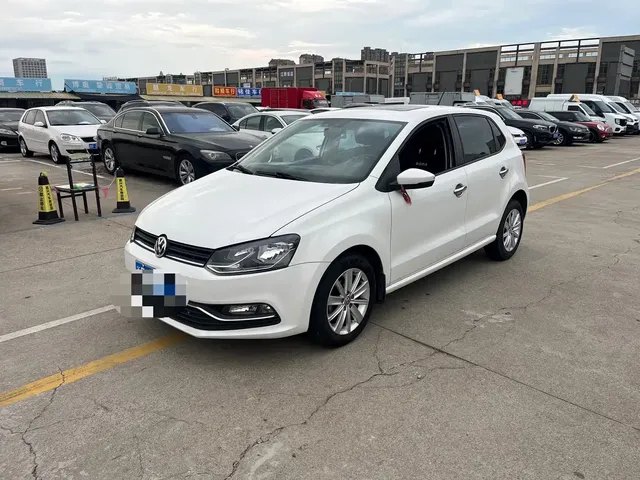 Volkswagen Polo 2016 1.6L Automatic Comfort
