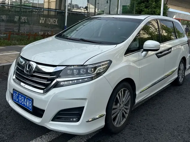 Honda Elysion 2016 2.4L Luxury Edition