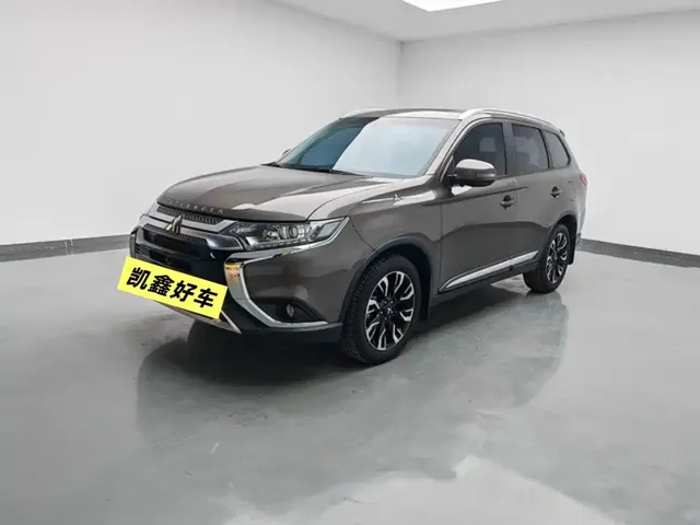 Mitsubishi Outlander 2020 2.0L 2WD Premium 5-seater