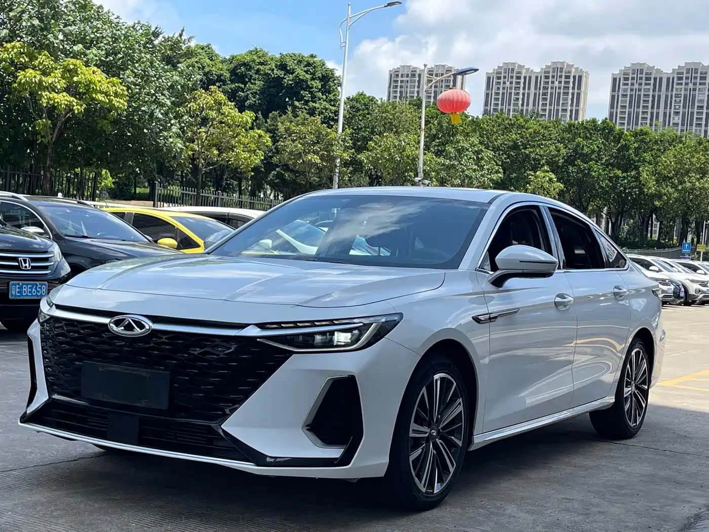 Chery Arrizo 8 2022 1.6T DCT Ya