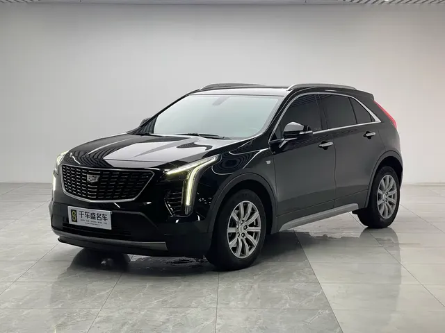 Cadillac XT4 2021 28T FWD Premium Edition
