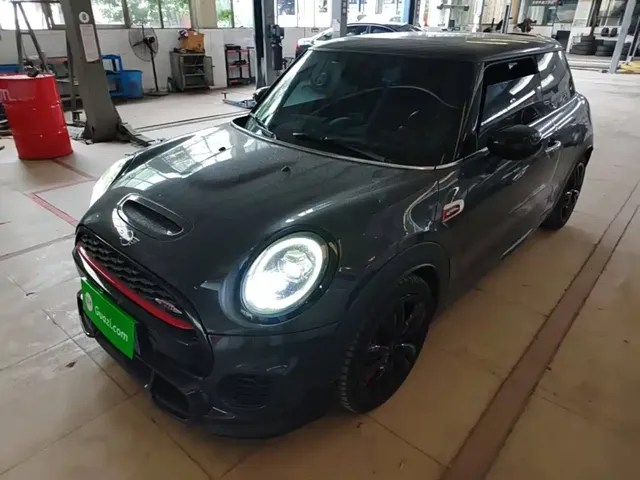 MINI JCW 2021 2.0T JOHN COOPER WORKS