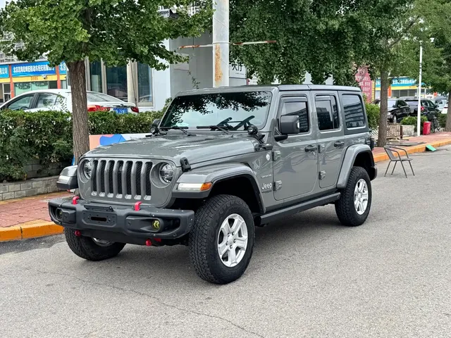 Jeep Wrangler 2018 2.0T Sahara 4-Door