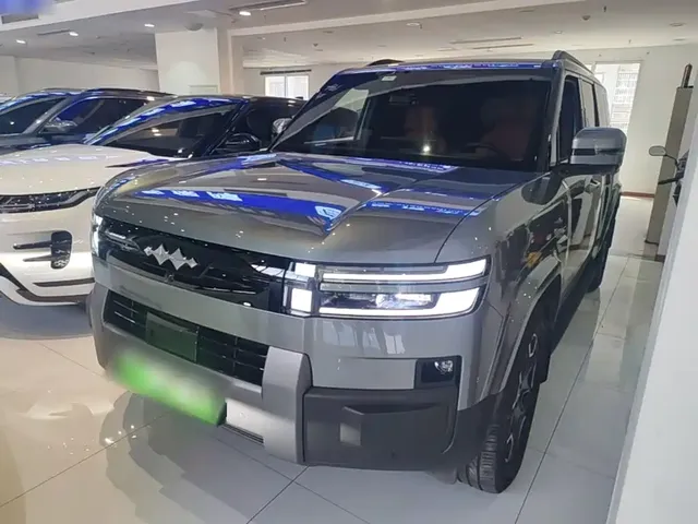 Fang Cheng Bao Titanium 7 2025 200KM Front-Wheel Drive Max Edition