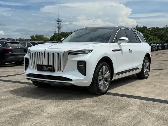 Hongqi E-HS9 2022 660km Qi Chang Edition (6-seater)