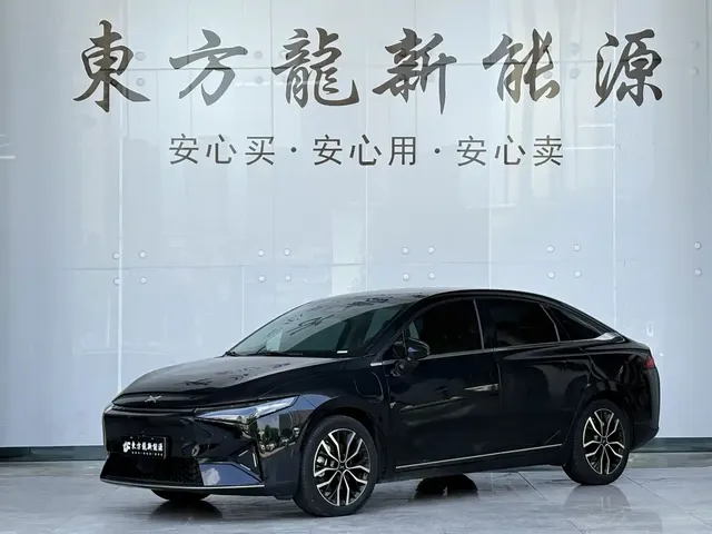 XPeng P5 2022 Model 550E
