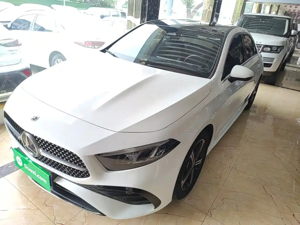 Mercedes-Benz A-Class 2024 Facelift A 200 L Fashion
