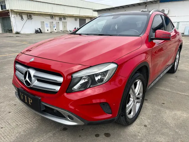 Mercedes-Benz GLA 2015 GLA 200 Dynamic