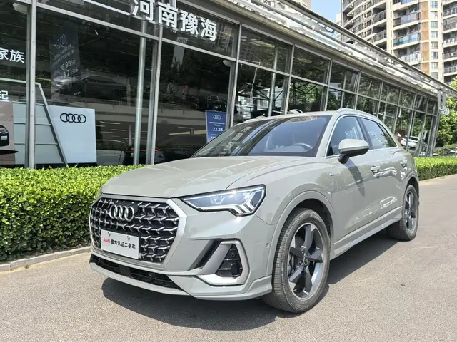 Audi Q3 2024 35 TFSI Fashion Sport