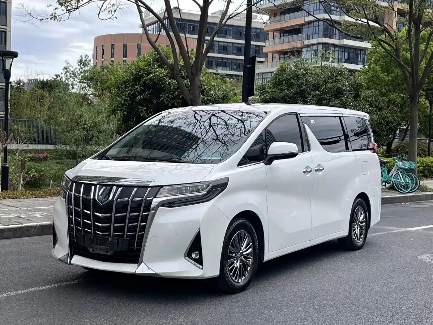 Toyota Alphard 2021 Hybrid 2.5L Premium