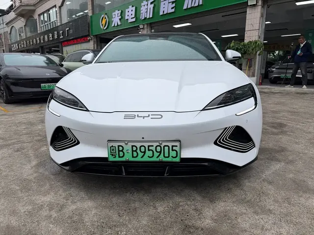 BYD Seal 2022 700km Long Range RWD Edition