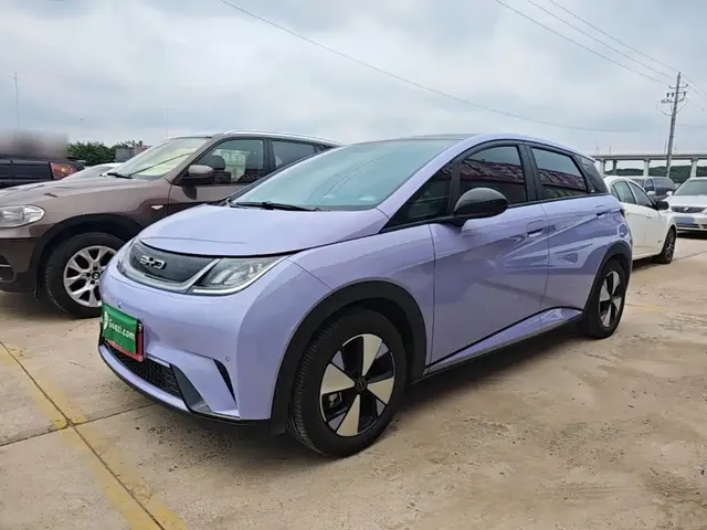 BYD Dolphin 2023 420km Fashion Edition