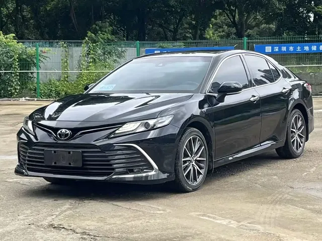 Toyota Camry 2021 2.5G Luxury Edition