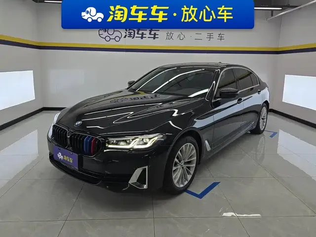 BMW 5 Series 2021 525Li Luxury Package