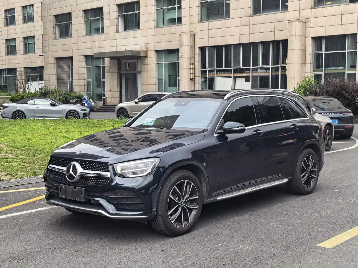 Mercedes-Benz GLC 2021 GLC 300 L 4MATIC Sporty