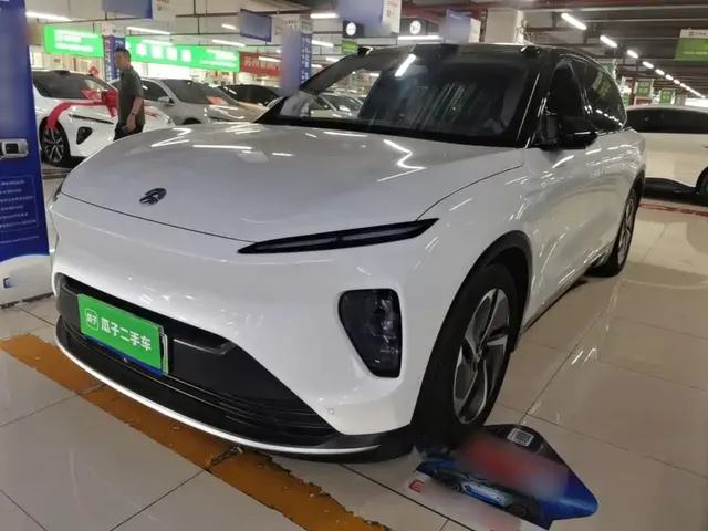 NIO ES8 2023 100kWh